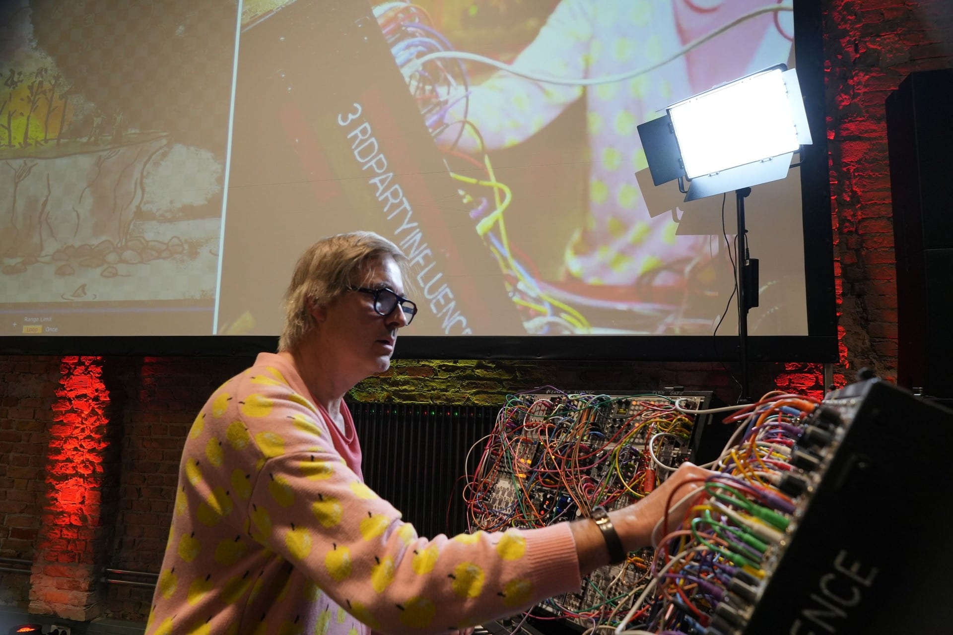 Simon played multiple sets for the Deutsches Rotes Kreuz (DRK) Anticipatory action dialogue meeting in 2024