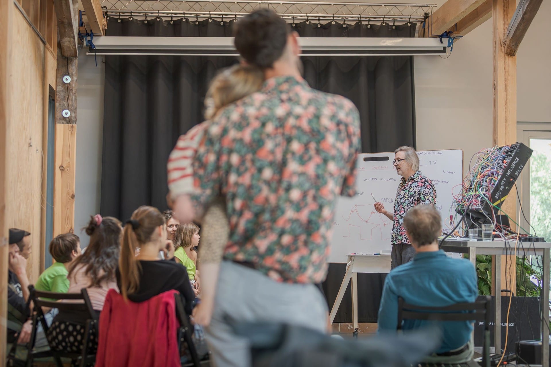 Modular synth workshop at Dorfakademie, Hof Prädikow, Prötzel, Brandenburg, Sept 2025