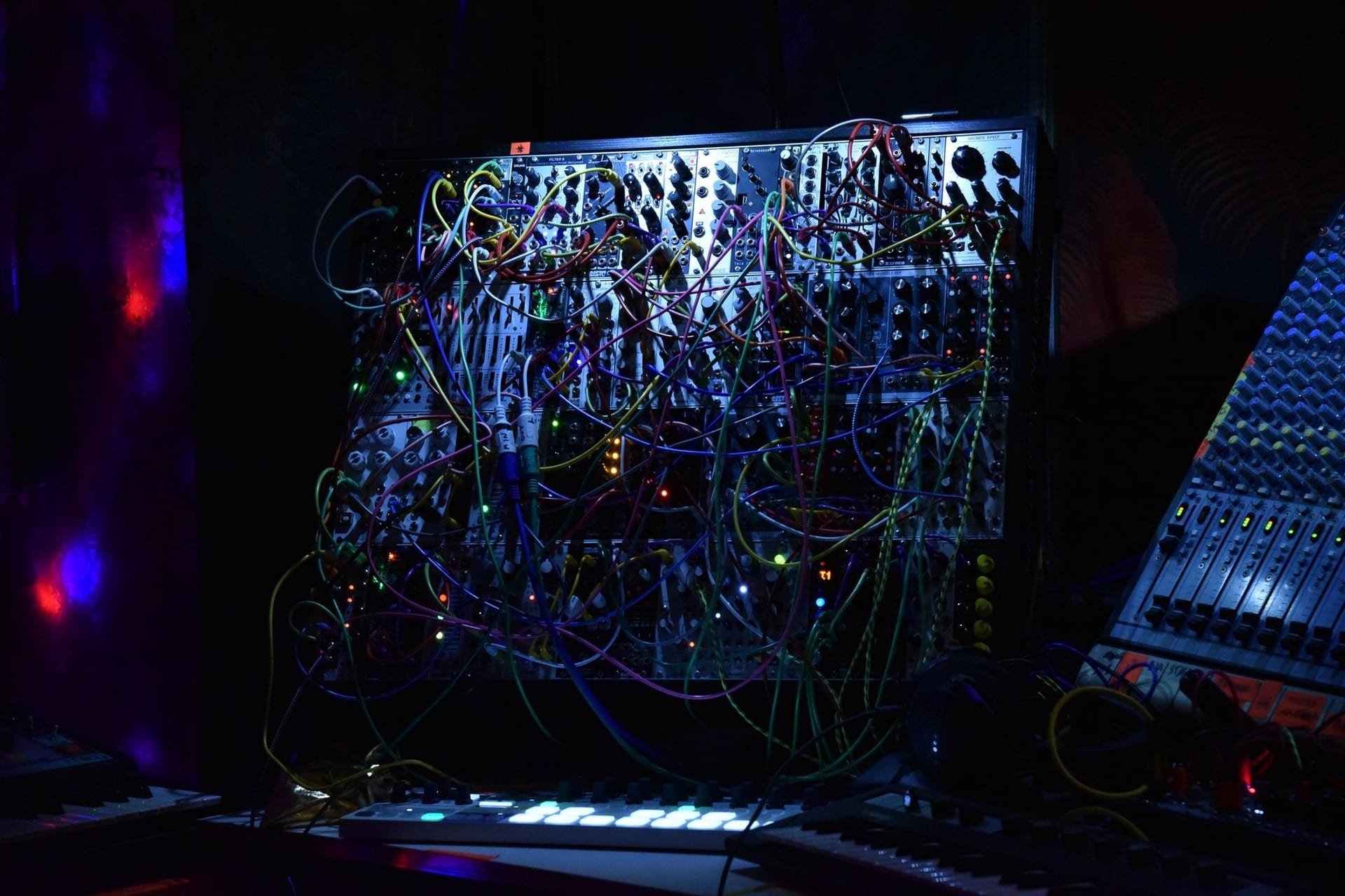 3rd Party Influence Eurorack case in March 2022